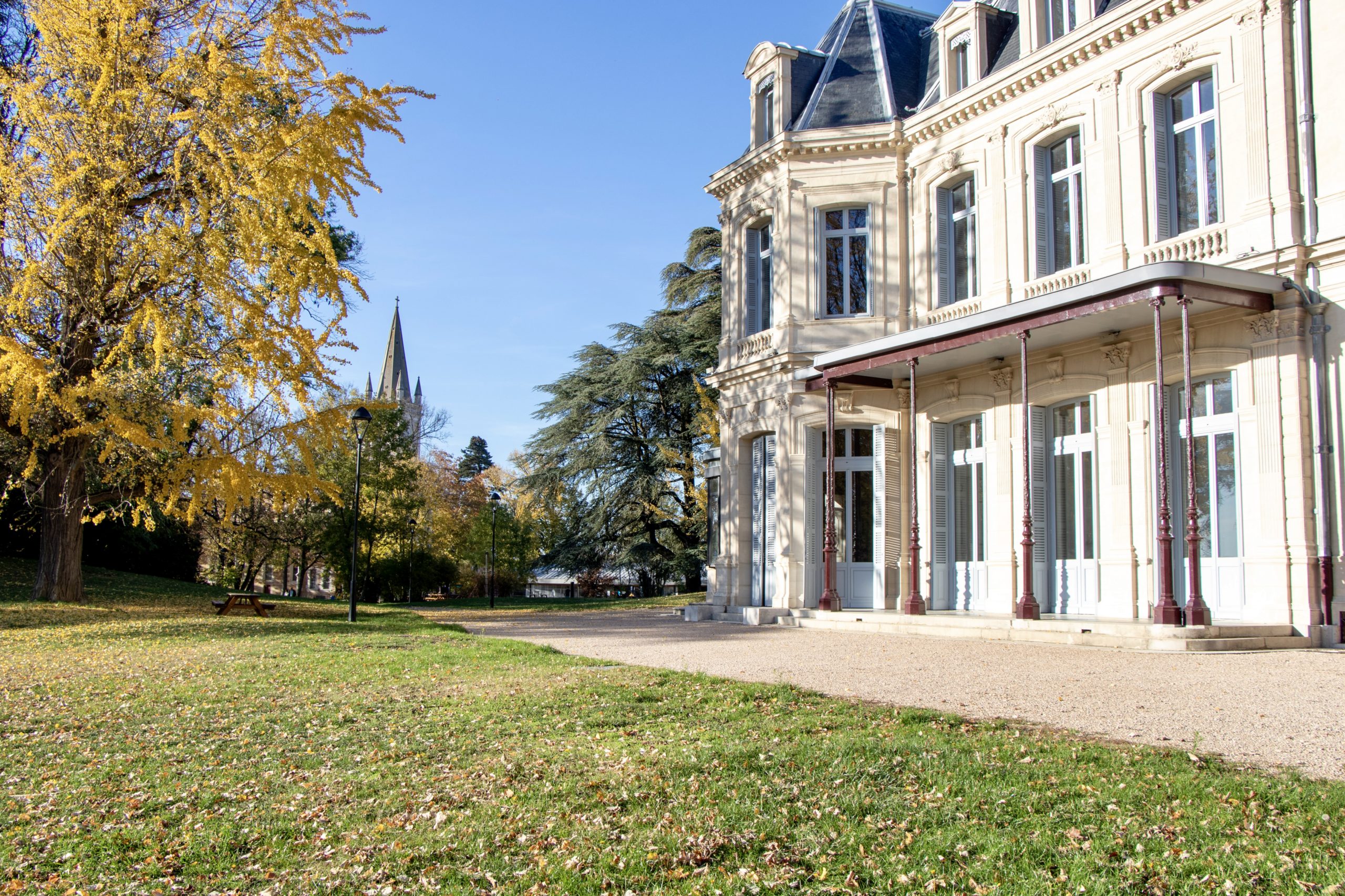serrurier à Sathonay-Village