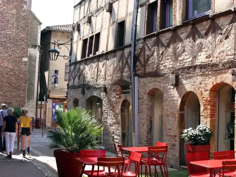 Artisan menuisier à Genay